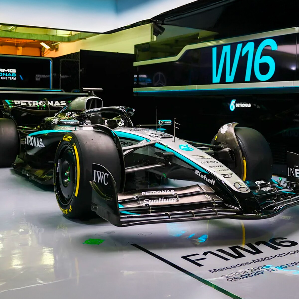 Mercedes-AMG hybrid and all-electric models