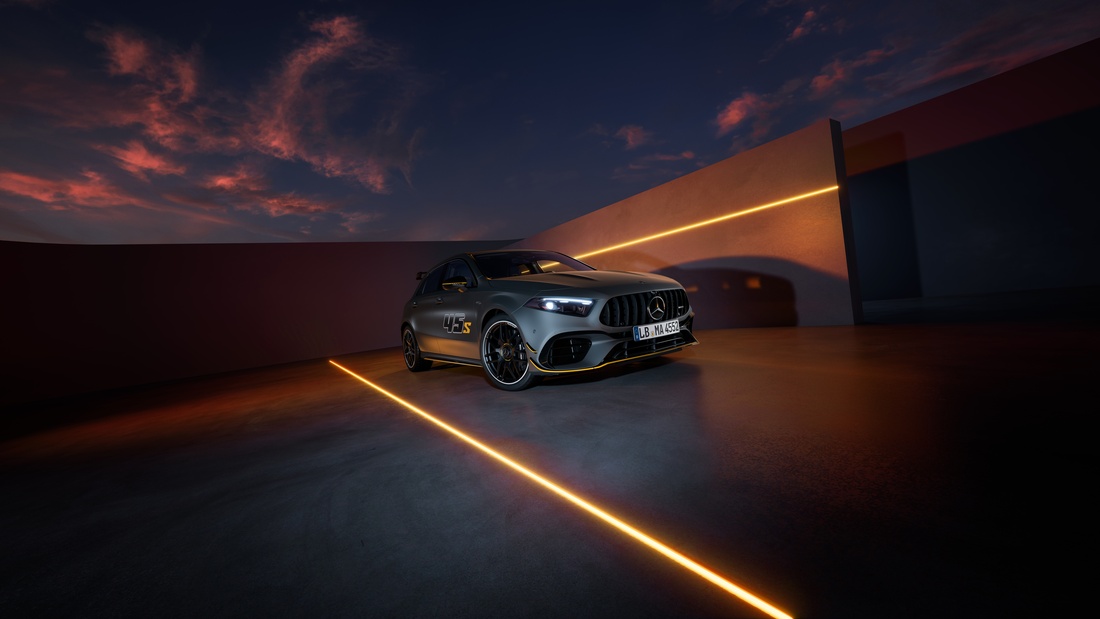Nouveau Mercedes-AMG GT Coupé 4 portes.