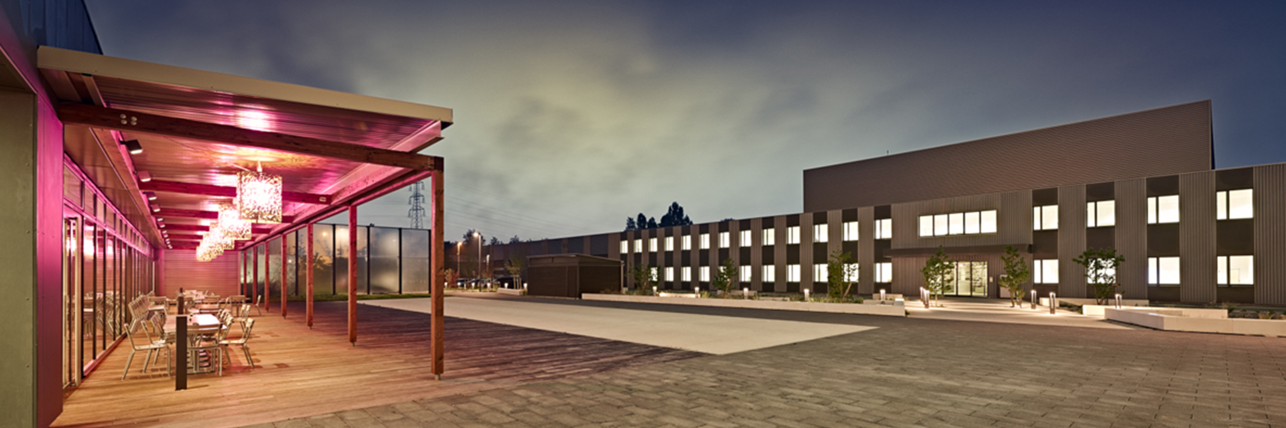 Informations pratiques relatives à Mercedes-Benz France Informations pratiques relatives à Mercedes-Benz France