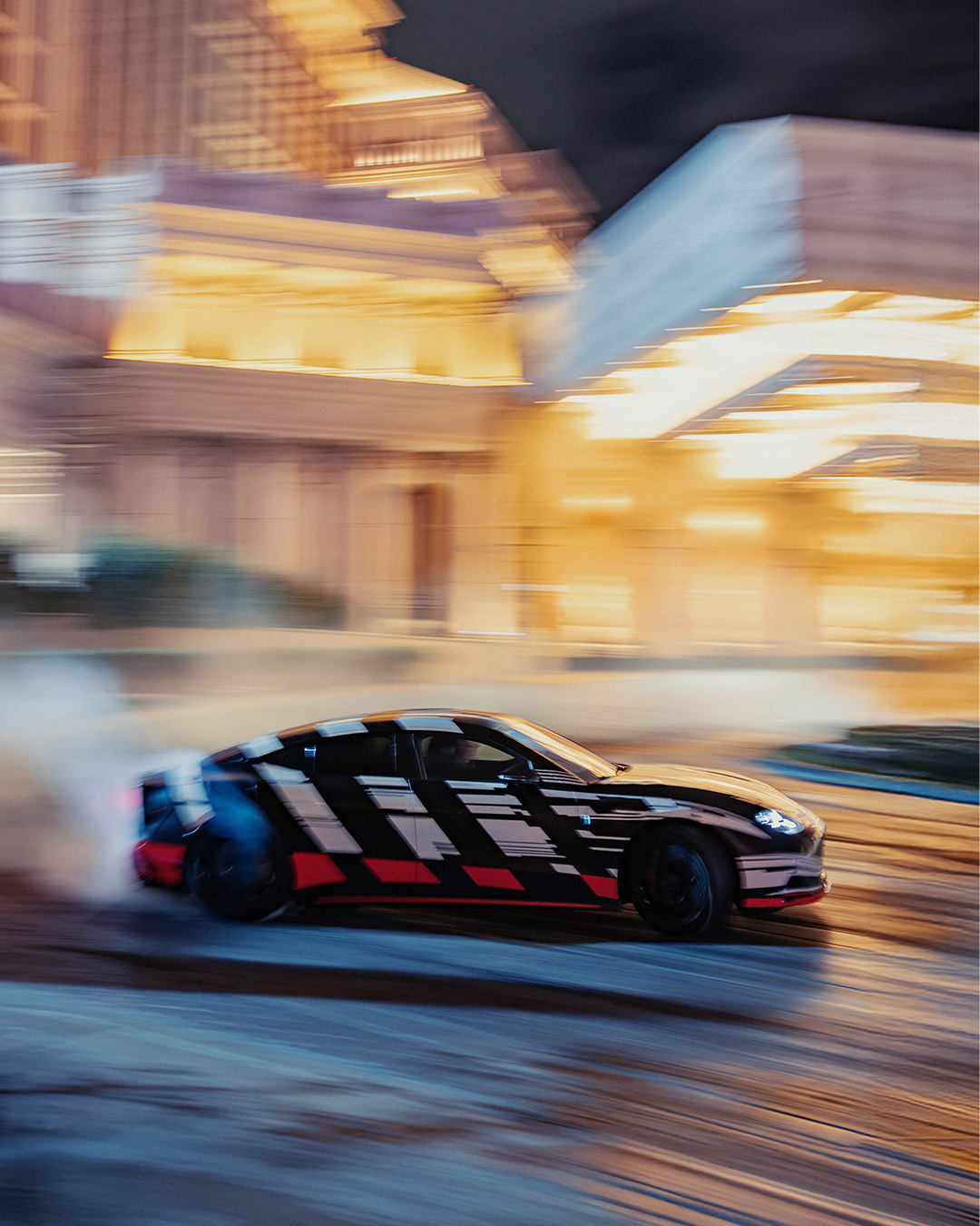 UNE NOUVELLE VIE APRÈS LA ROUTE UNE NOUVELLE VIE APRÈS LA ROUTE