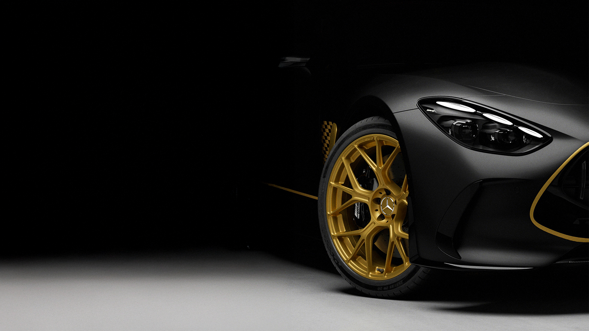 Mercedes-AMG GT 63 4MATIC+ « APXGP Edition » Mercedes-AMG GT 63 4MATIC+ « APXGP Edition »