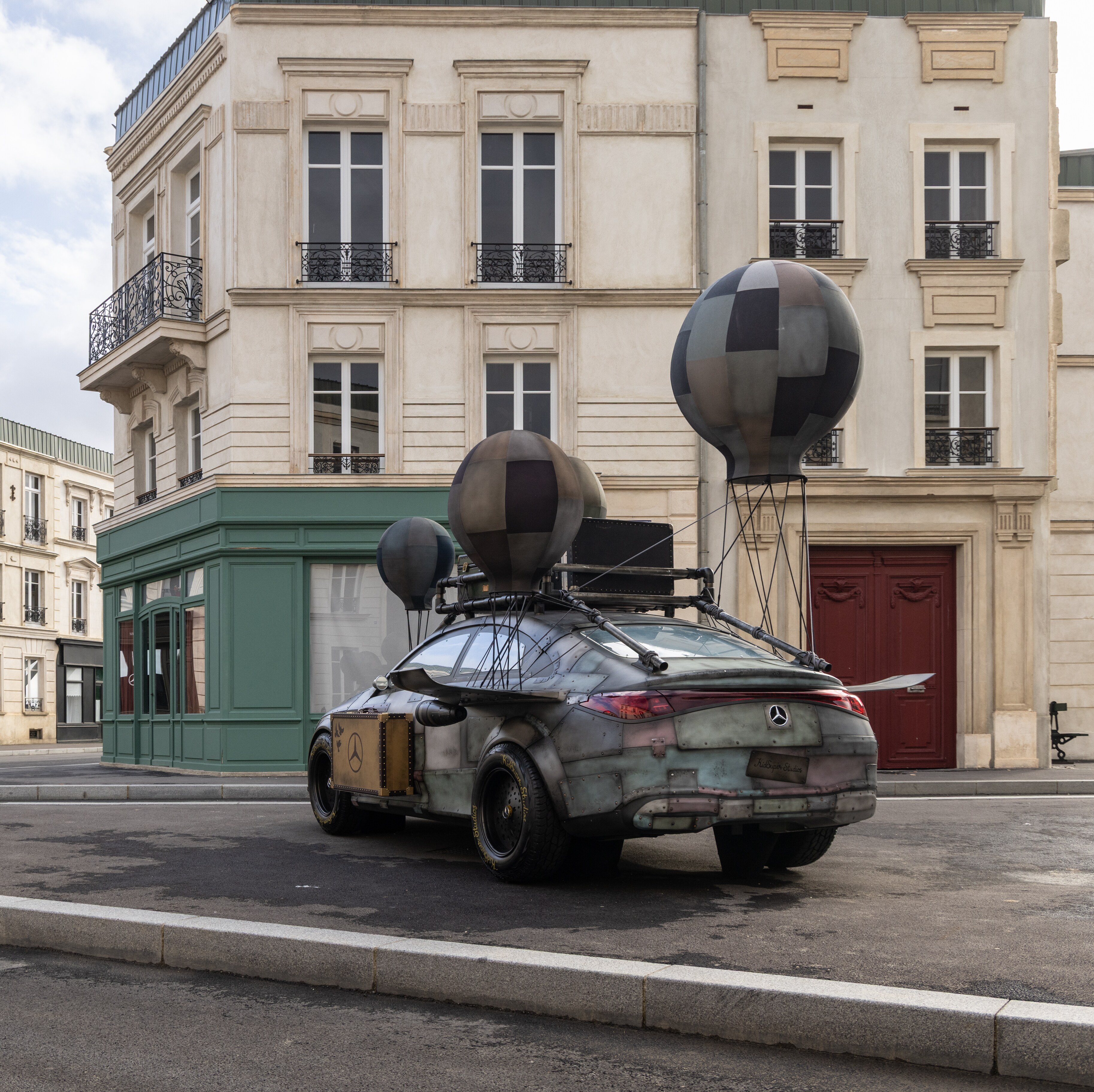CLA x KidSuper : quand l’audace redessine la ville.