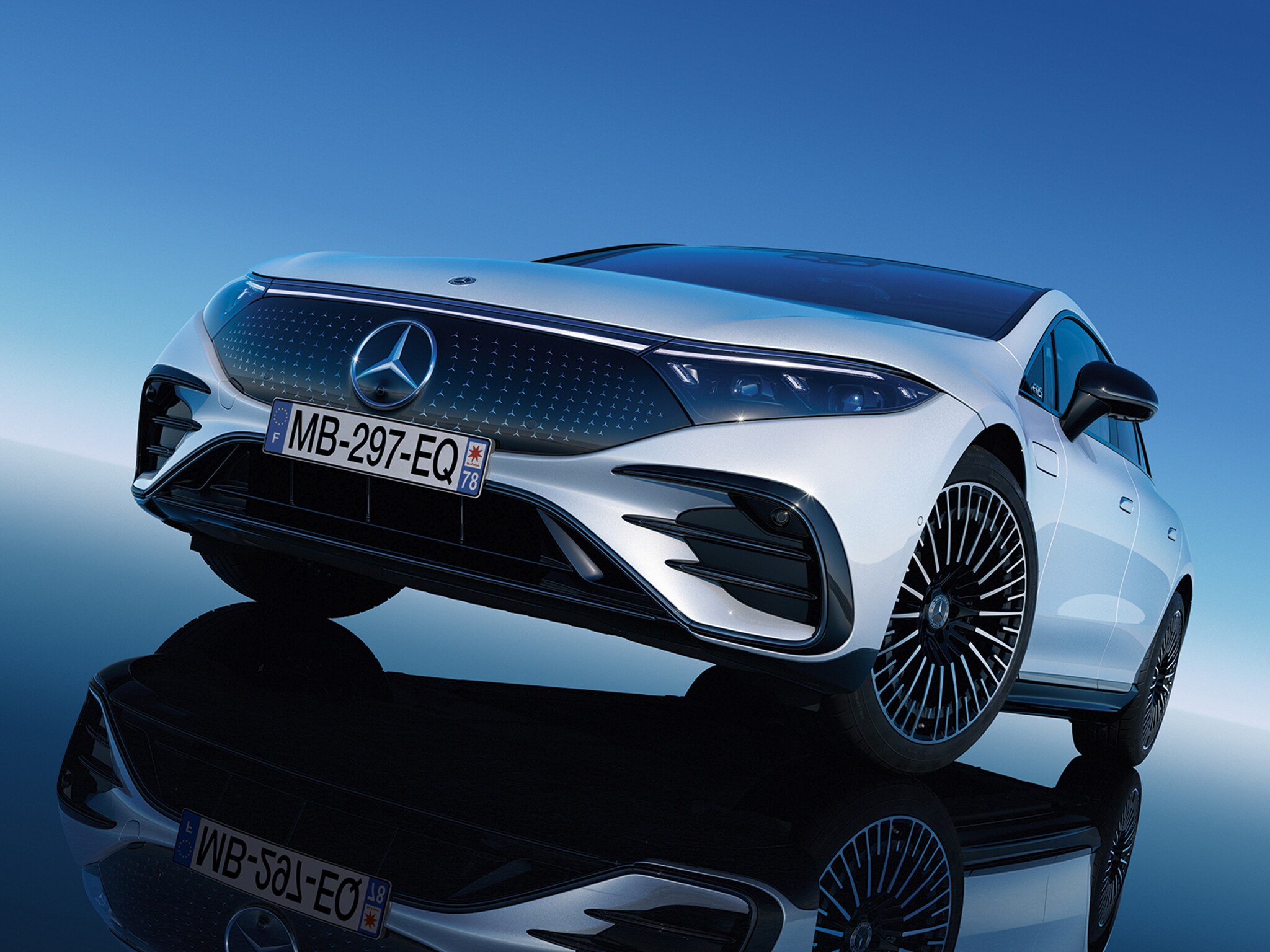 Une représentation de la Mercedes-Benz EQS.