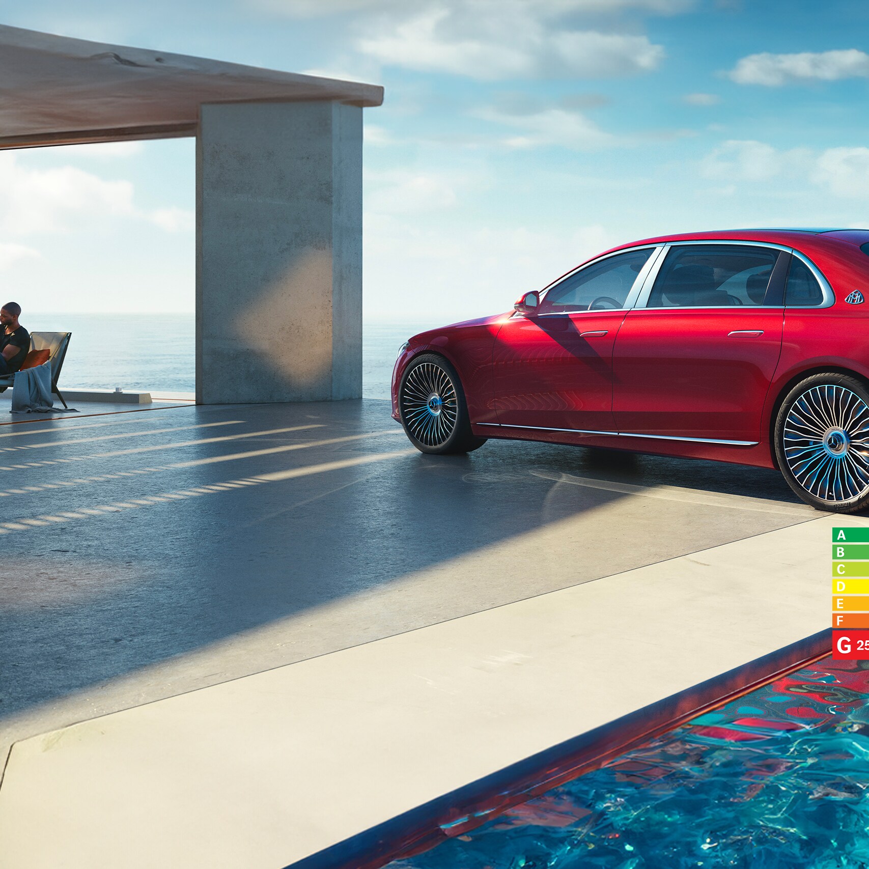 La Mercedes-Maybach Classe S vue de l’arrière.