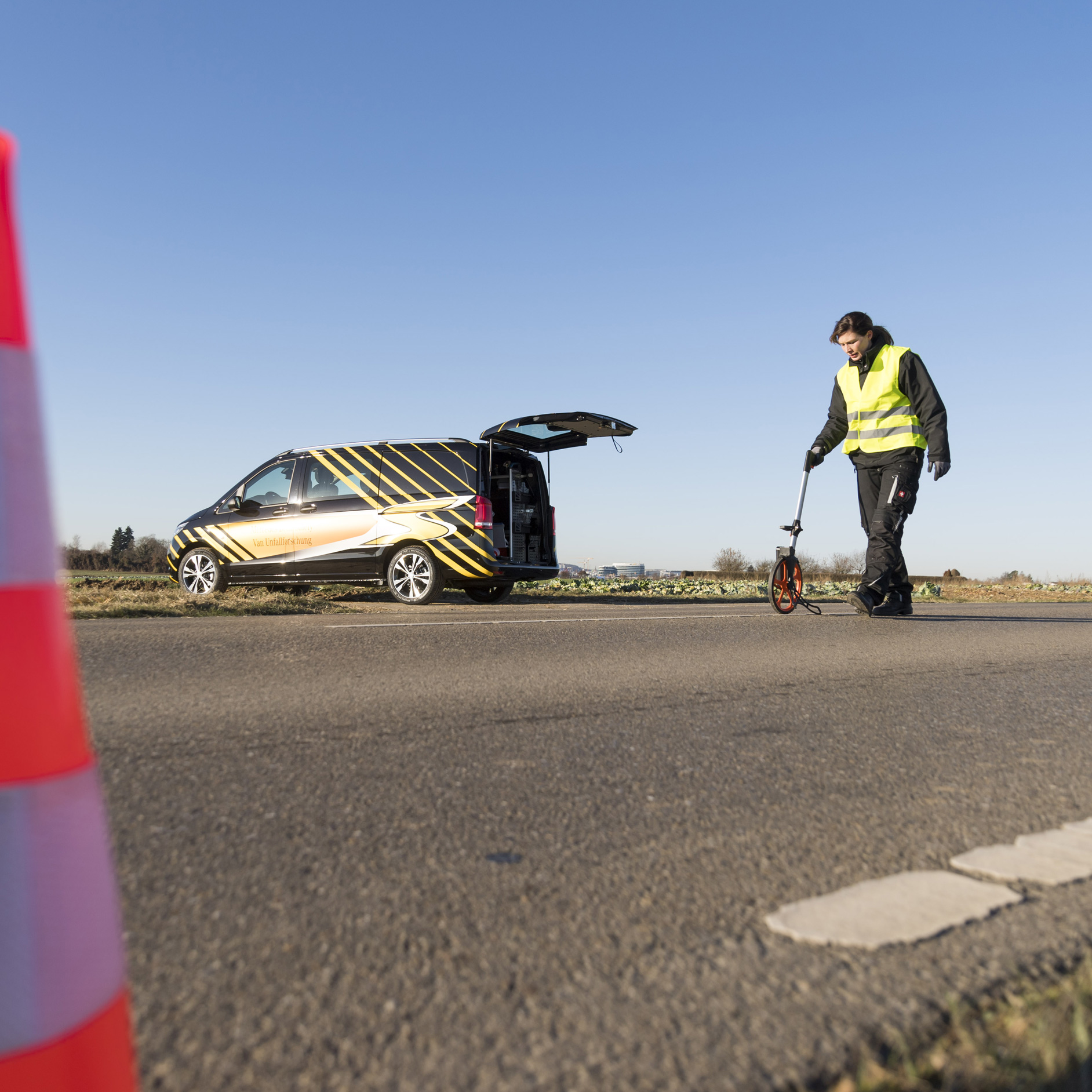 notre équipe « Vans Accident Research » notre équipe « Vans Accident Research »