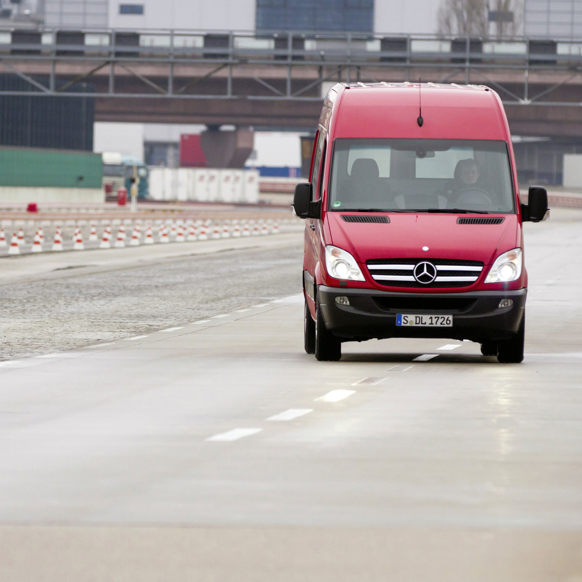 assistant de vent latéral (Crosswind Assist) assistant de vent latéral (Crosswind Assist)