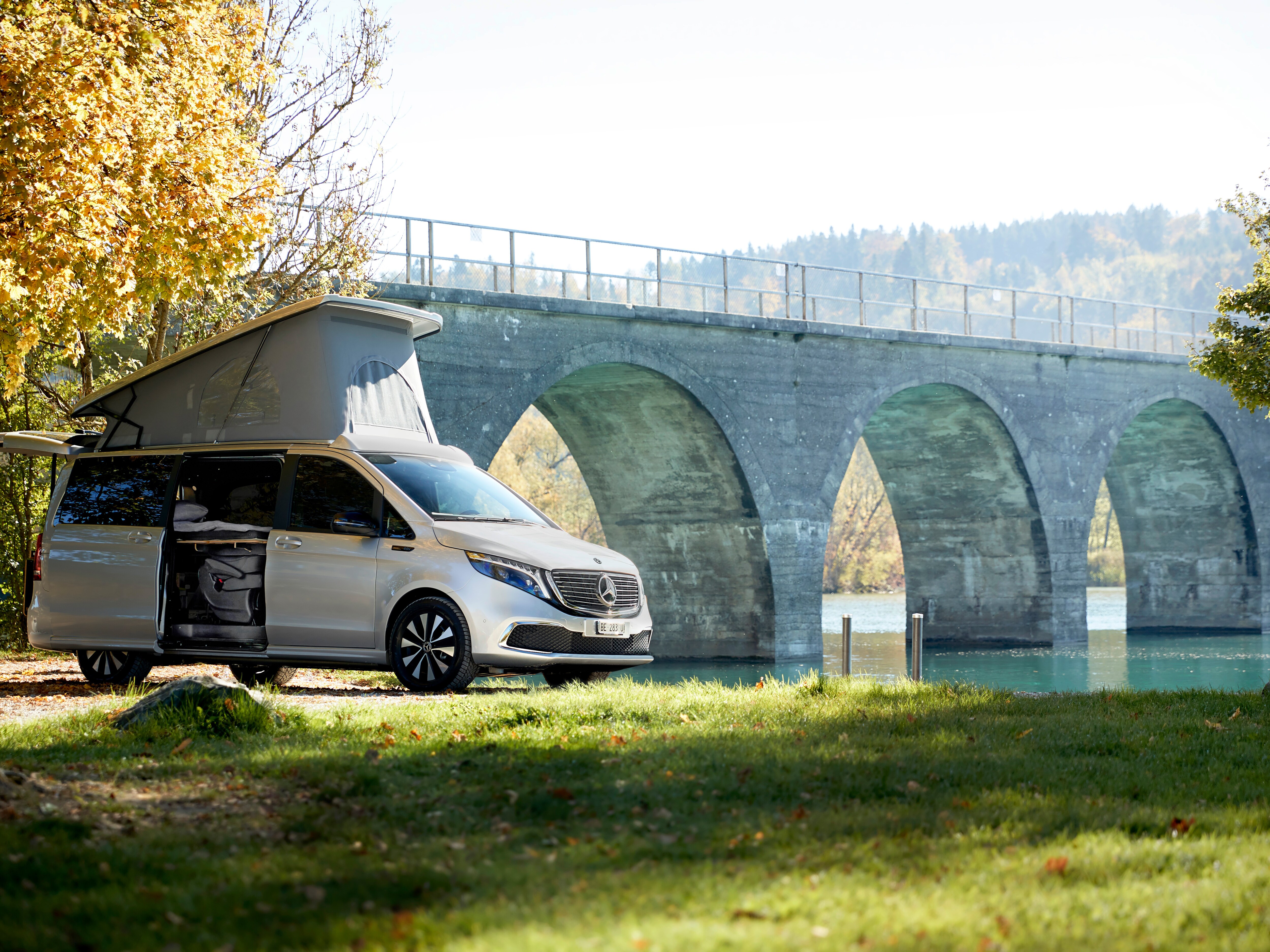 Le premier camper van sur base EQV