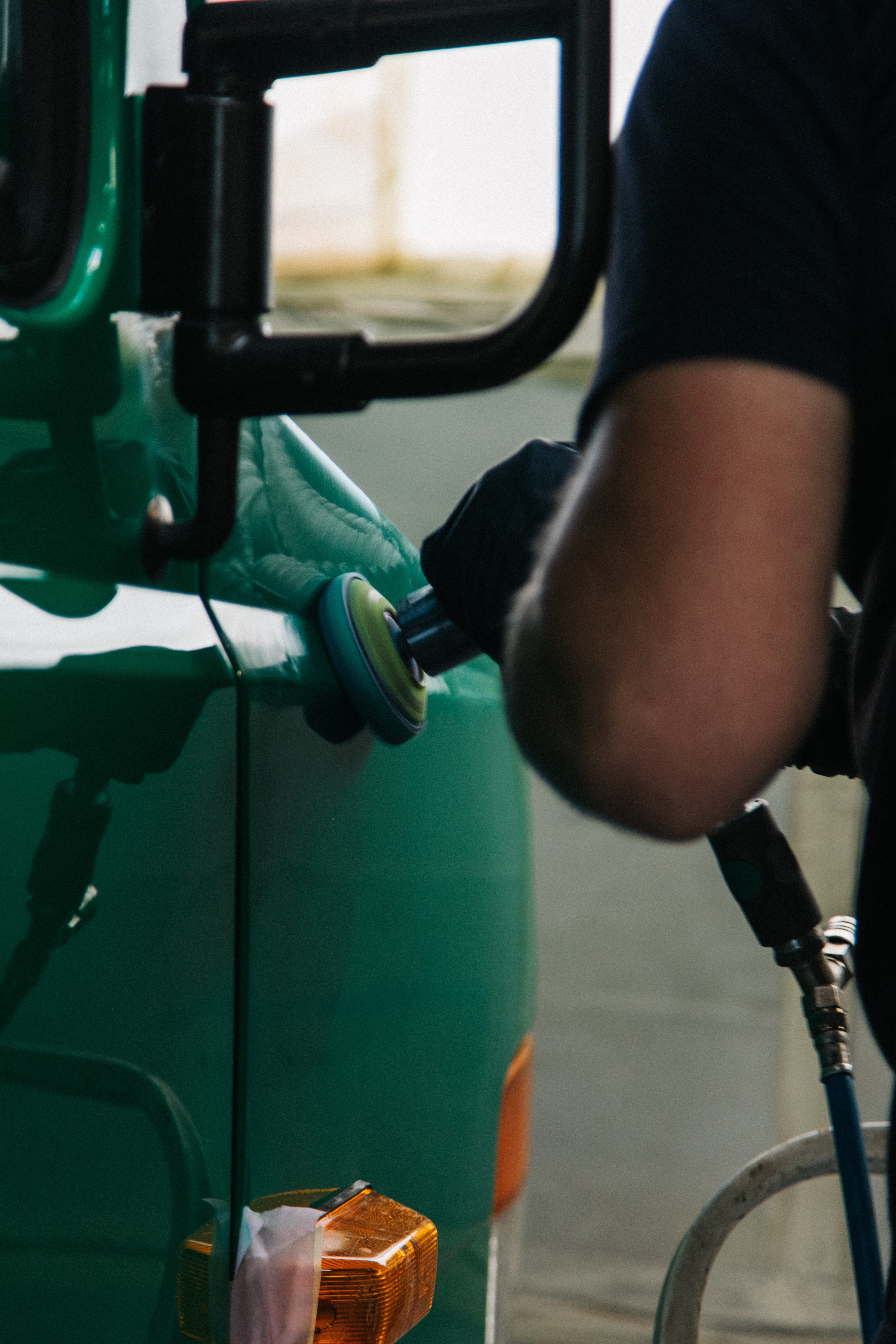 MCN, le spécialiste des vans aménagés old school MCN, le spécialiste des vans aménagés old school