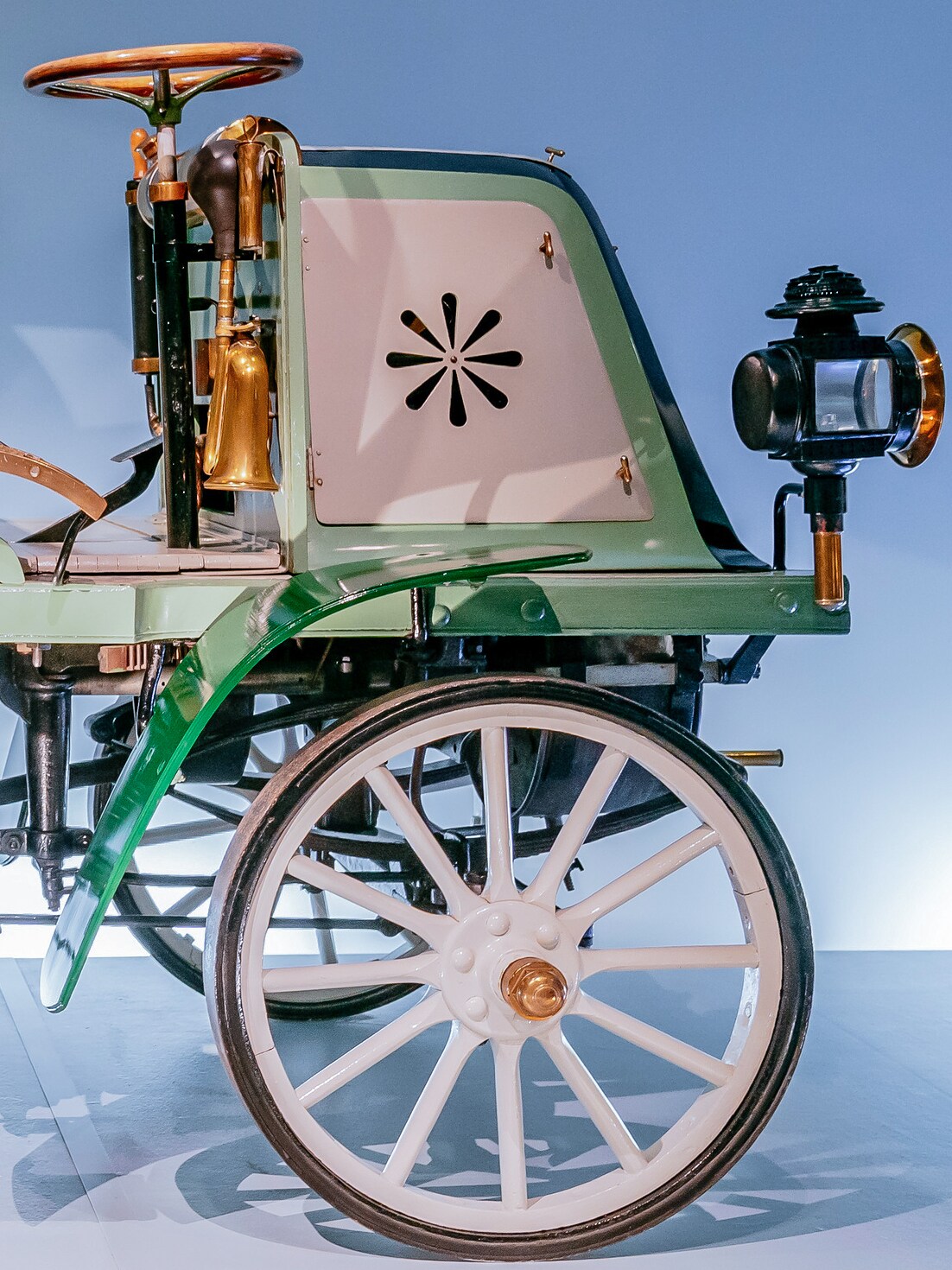 premier utilitaire daimler