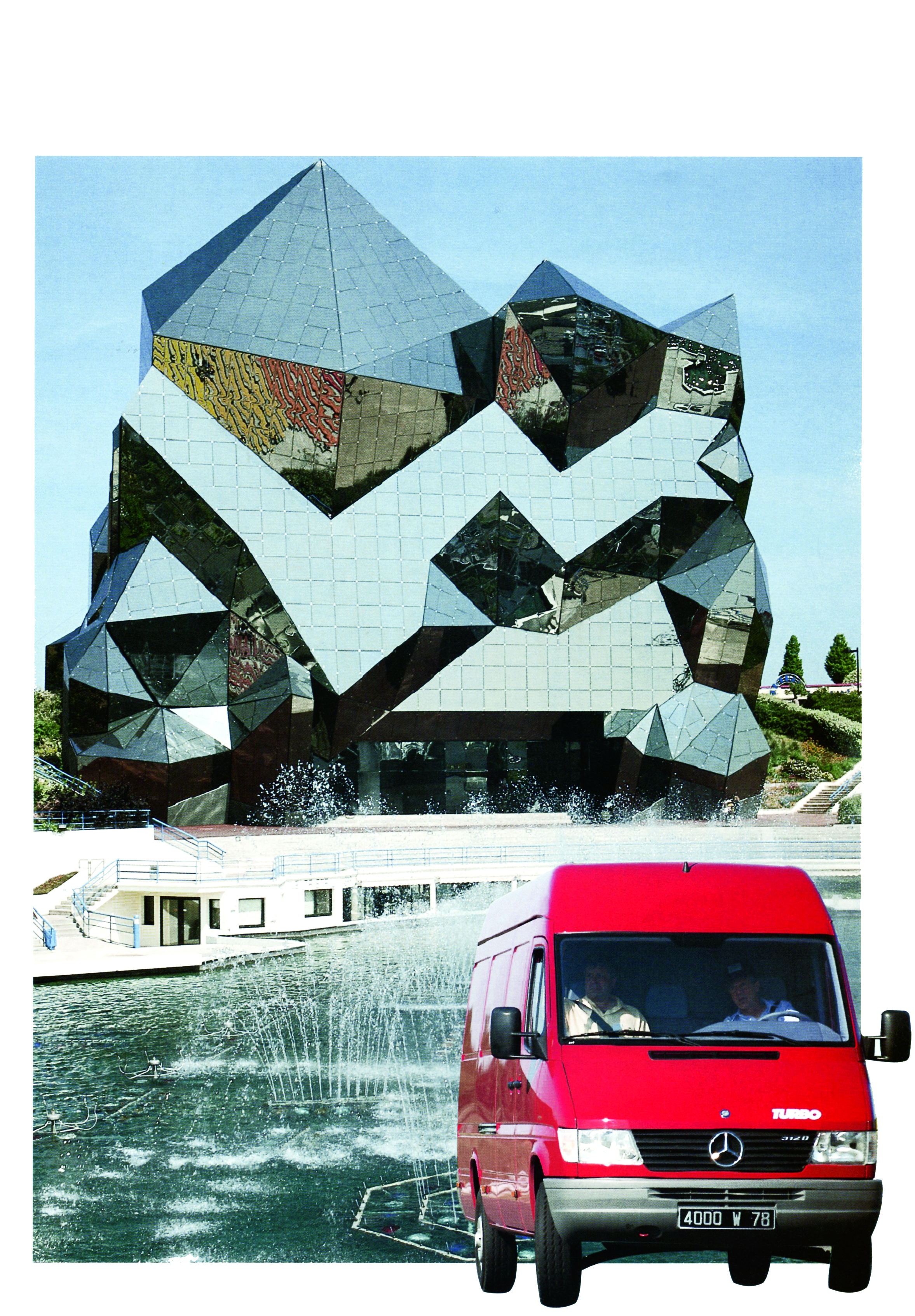 Lancement en mai. Elu Van of the Year en septembre. Lancement en mai. Elu Van of the Year en septembre.