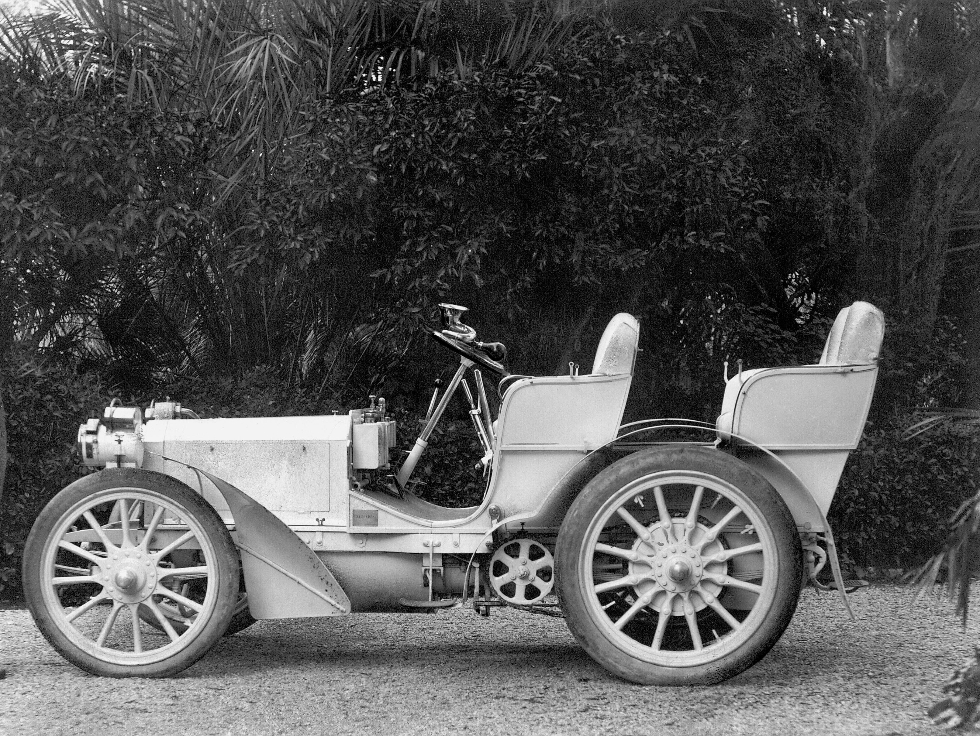 Mercedes 35 ch (1901)