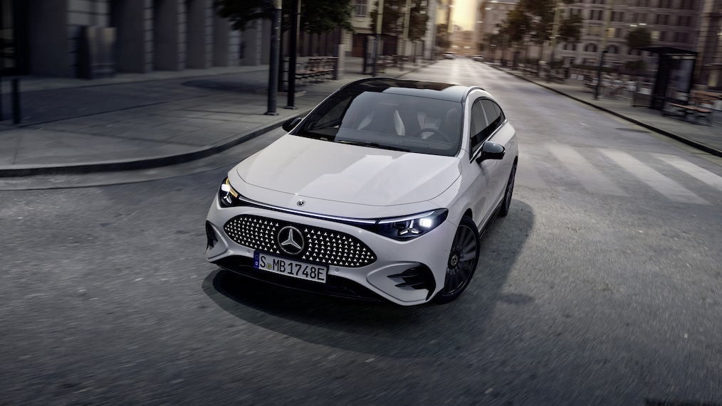 L'intérieur spacieux du CLA Shooting Brake électrique avec technologie EQ.