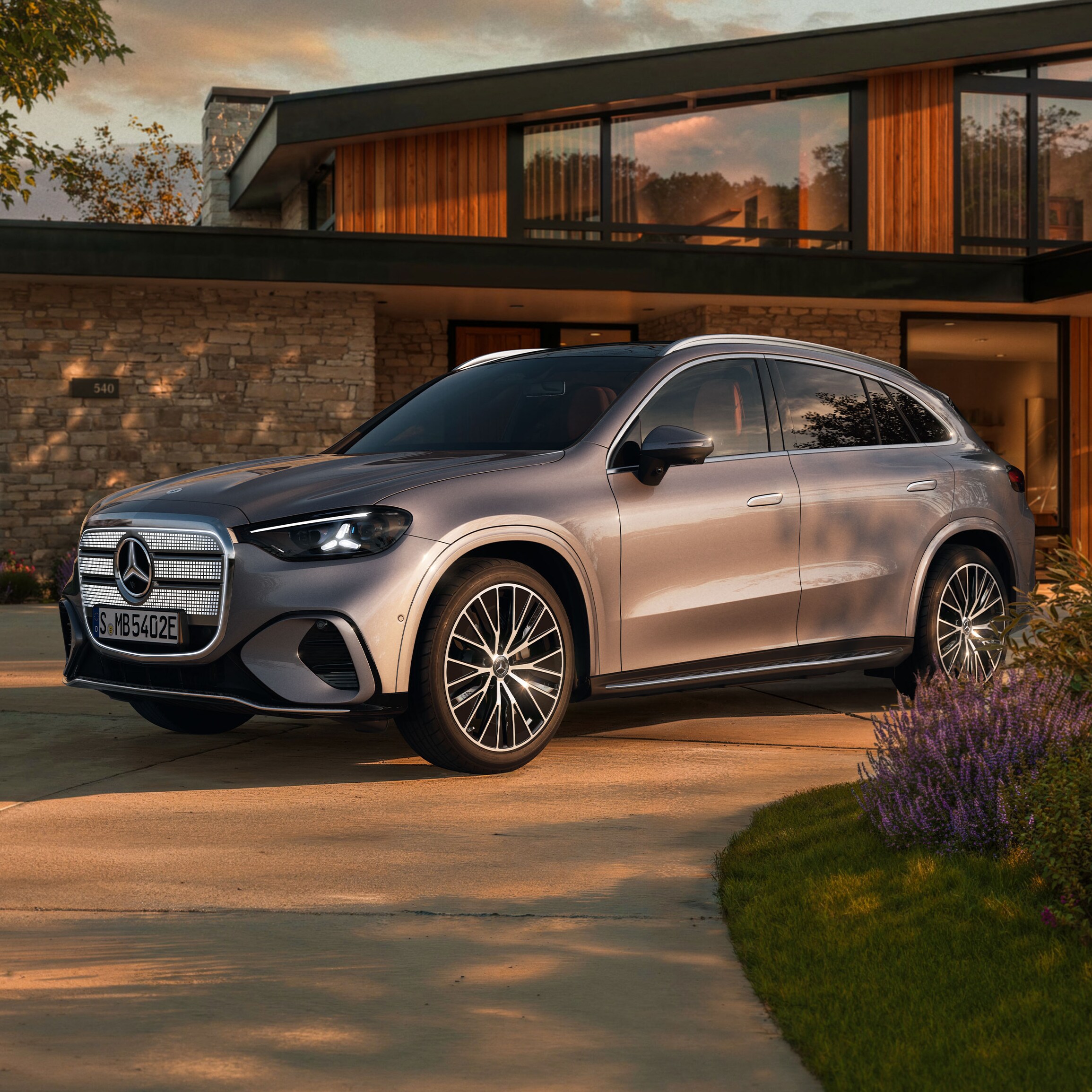 GLC SUV EQ