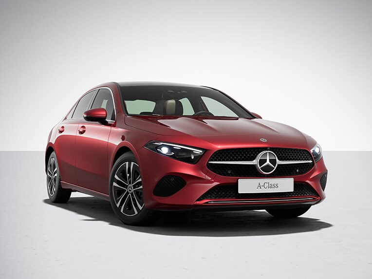 L'extérieur de la Classe A Berline de Mercedes-Benz avec la ligne d'équipement Progressive.
