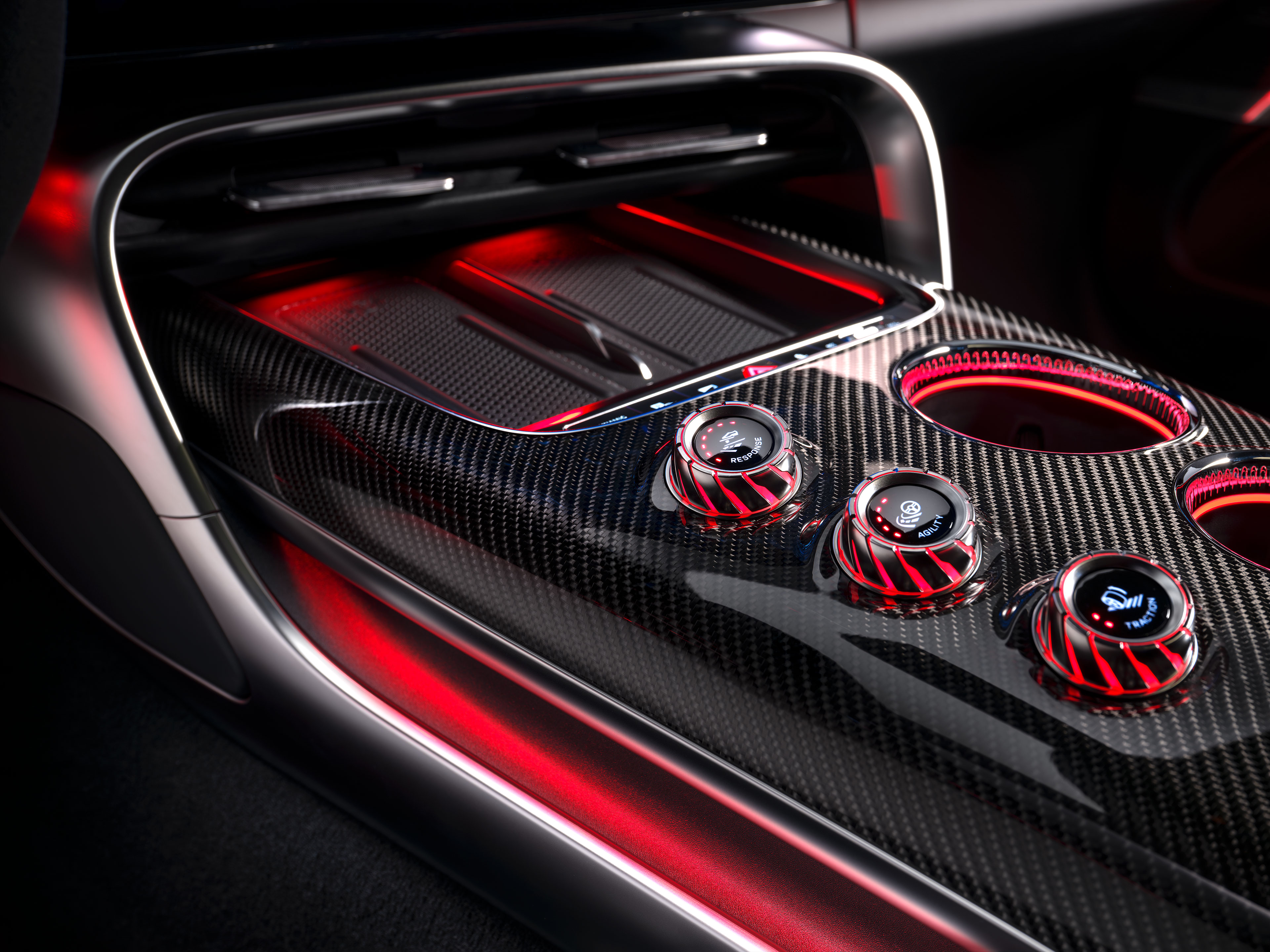 Ergonomie de voiture de sport | GT Coupé 4 portes | Mercedes-AMG Ergonomie de voiture de sport dans le nouveau GT Coupé 4 portes de Mercedes-AMG.