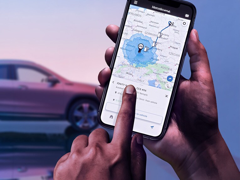 L’application Mercedes me sur un smartphone.