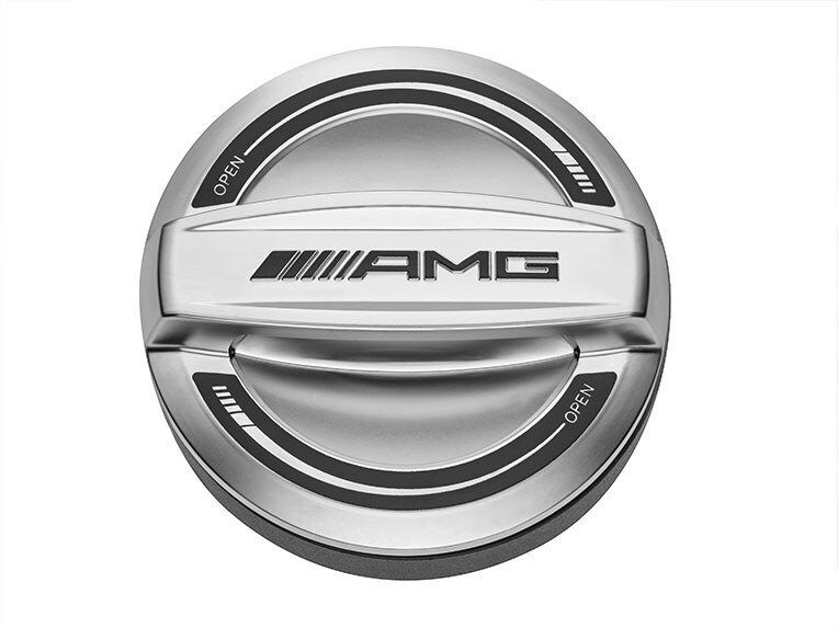 Une partie de l'extérieur mettant l'accent sur le bouchon de réservoir AMG.
