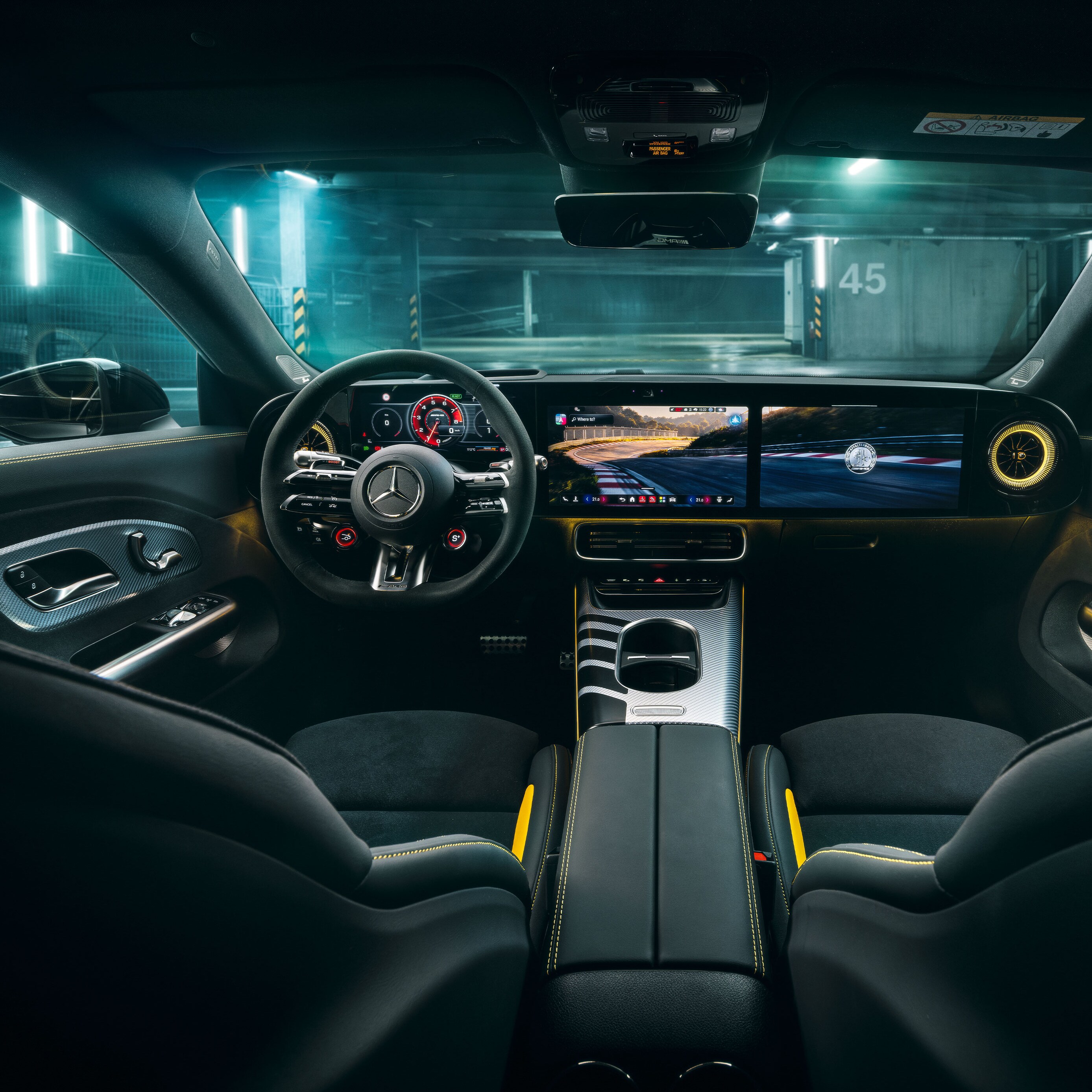 L’intérieur du tout nouveau Mercedes-AMG CLA 45 électrique 4MATIC+.