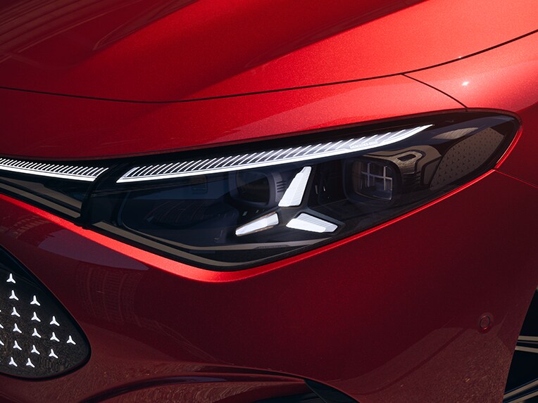La LED MULTIBEAM pour le tout nouveau CLA de Mercedes-Benz.
