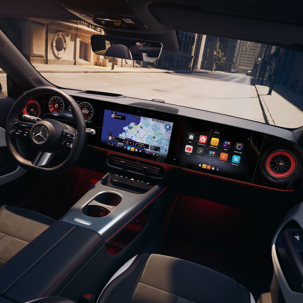 Le super-écran MBUX avec assistant virtuel MBUX dans la Mercedes-Benz CLA C174.