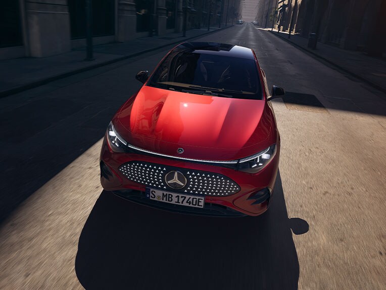 La nouvelle Mercedes-Benz CLA entièrement électrique avec surveillance active de l’autonomie.