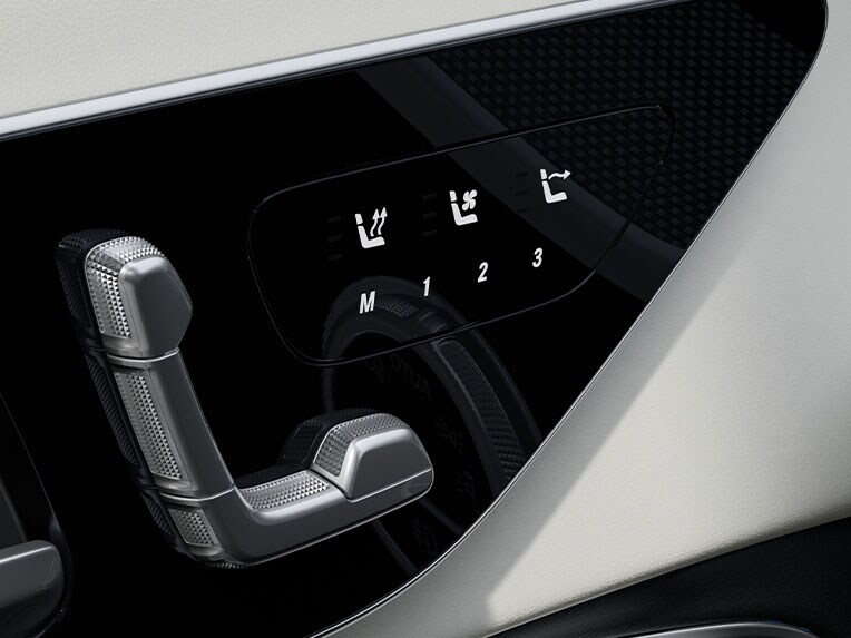 Le Pack Mémoire du CLE Cabriolet de Mercedes-Benz.