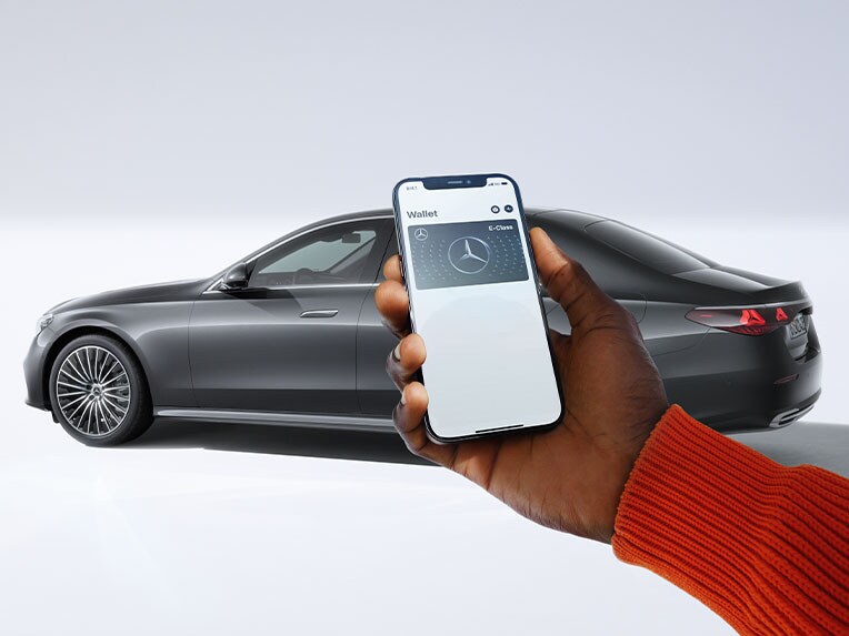 La nouvelle Classe E de Mercedes-Benz avec clé numérique.