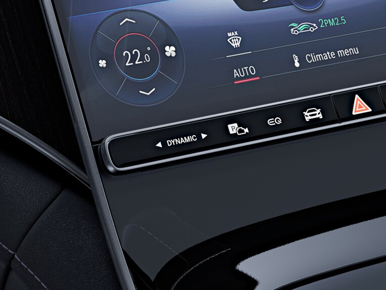 DYNAMIC SELECT pour l'EQE SUV Mercedes-Benz.
