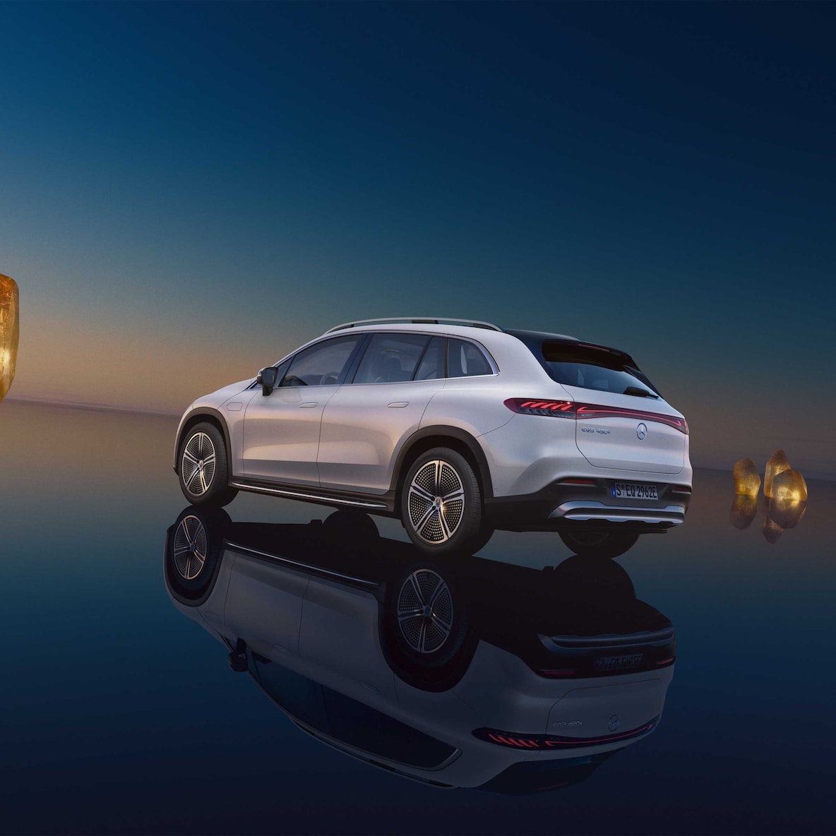 Une vue extérieure de la Mercedes-Benz EQS SUV.