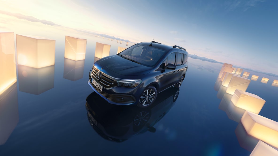 Le menu principal du système multimédia MBUX de l'EQT.