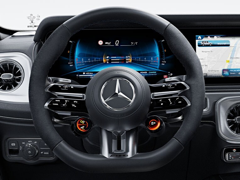 Le volant Performance AMG en cuir Nappa / microfibre MICROCUT dans la Mercedes-AMG Classe G.
