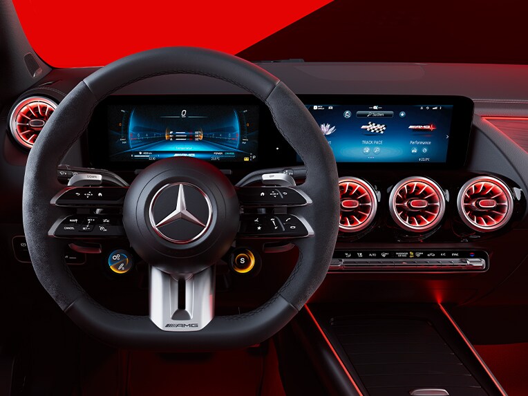 AMG TRACK PACE dans la nouvelle Mercedes-AMG GLA.