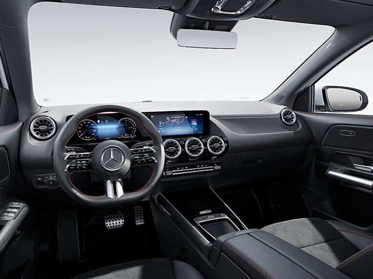 L'intérieur du nouveau Mercedes-Benz GLA avec AMG Line.