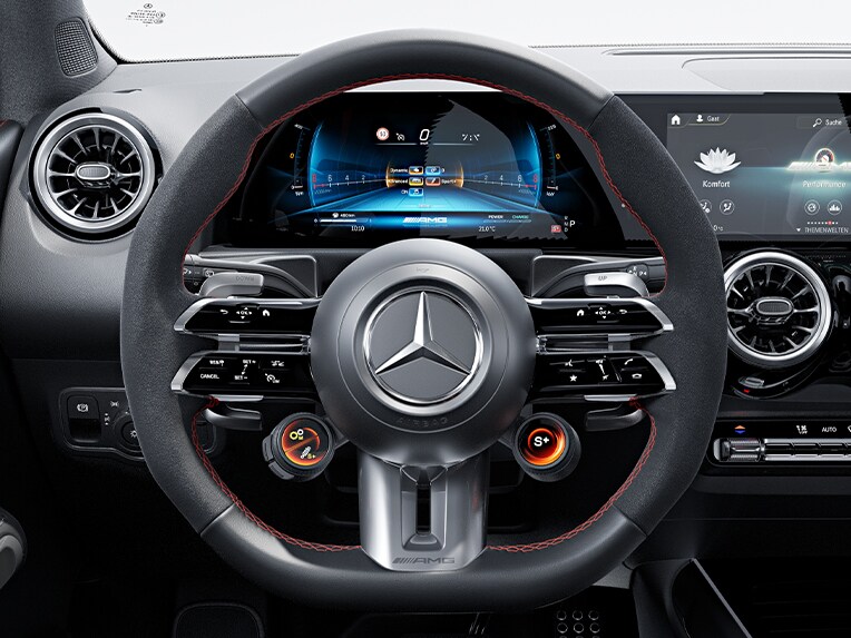 Le volant Performance AMG en microfibre MICROCUT dans la nouvelle Mercedes-AMG GLB.
