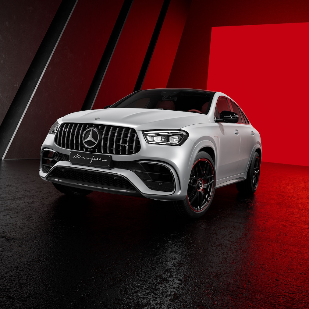 Vue latérale de la Mercedes-AMG GLE Coupé dans l'édition MANUFAKTUR argent hightech magno.