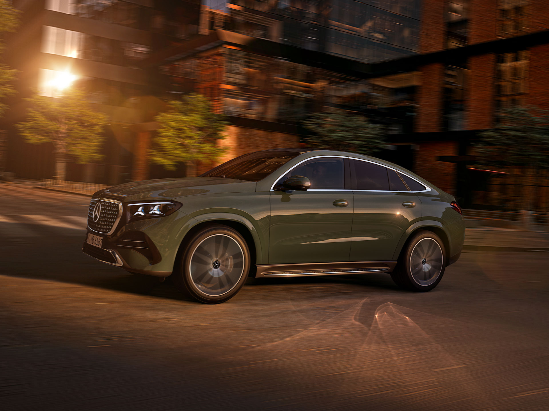 Conduite | GLE Coupé | Mercedes-Benz Le nouveau GLE Coupé de Mercedes-Benz.