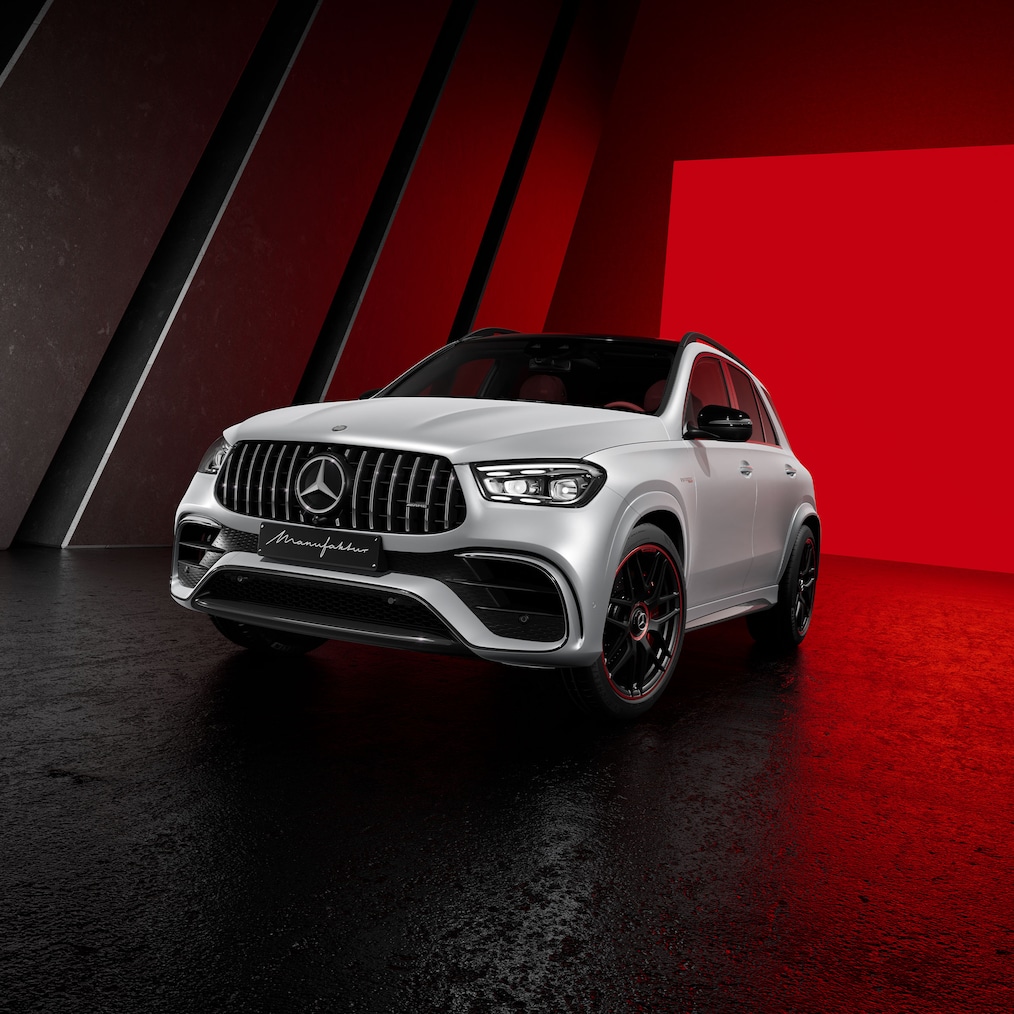 Vue latérale de la Mercedes-AMG GLE SUV dans l'édition argent hightec magno MANUFAKTUR.