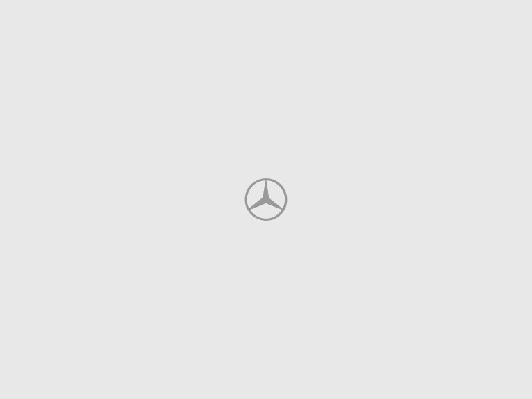 l’arrière de la Mercedes Maybach Classe S.
