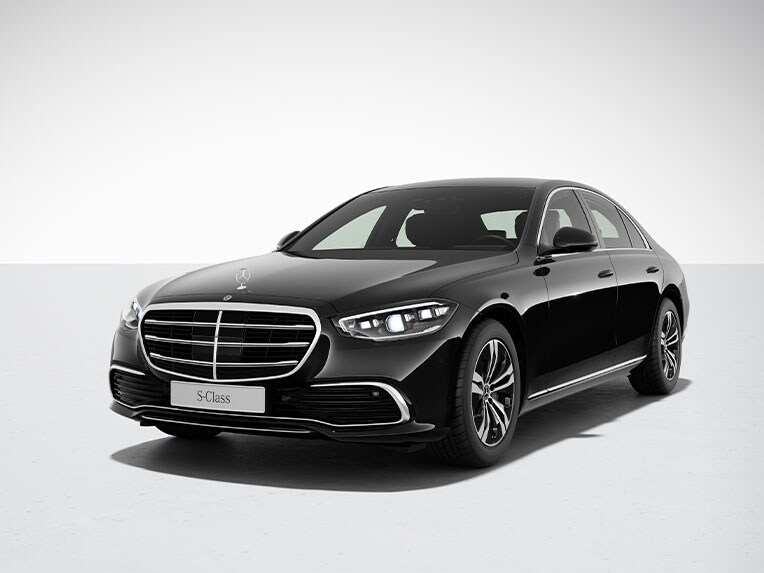 L'extérieur de la Mercedes-Benz Classe S Berline avec l'équipement de série.