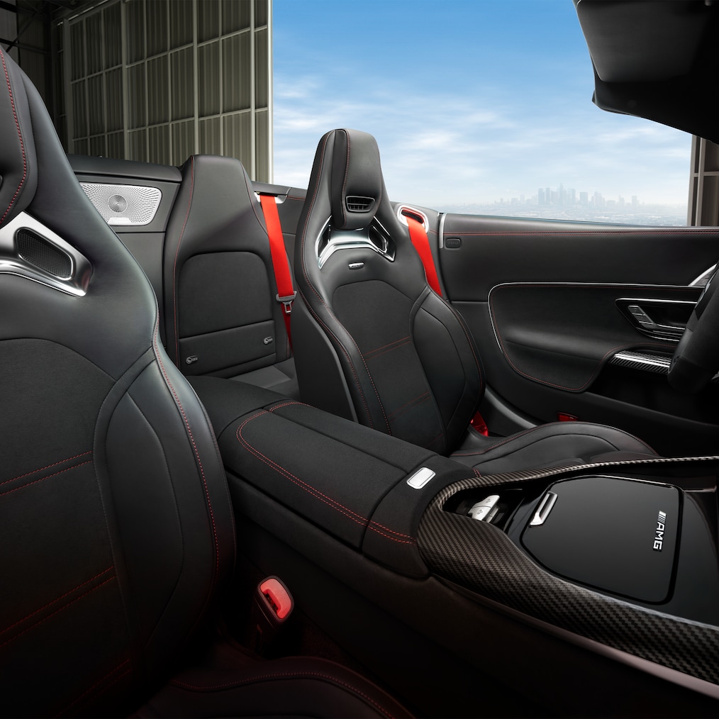 L'habitacle de la Mercedes-AMG SL Roadster.