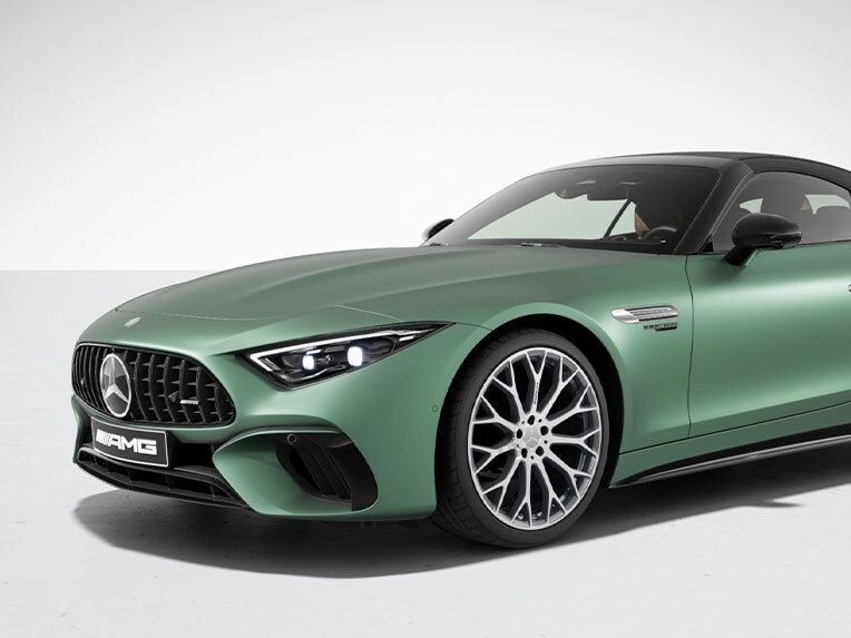 La nouvelle Mercedes-AMG SL 63 S E PERFORMANCE avec le pack Nuit AMG II.
