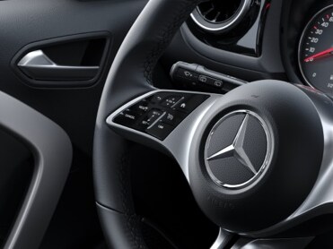 Régulateur de vitesse au volant de la Mercedes-Benz Classe T.