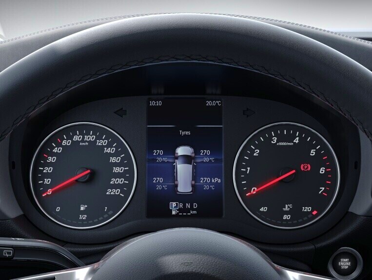 Avertisseur sans fil de perte de pression des pneus sur les essieux avant et arrière de la Mercedes-Benz Classe T.