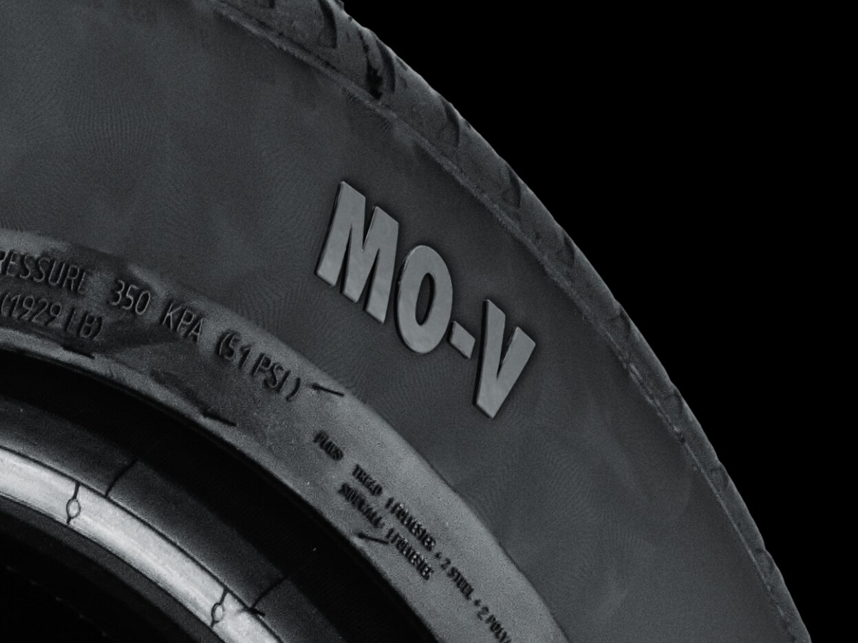 Le pneu MO-V de Mercedes-Benz.