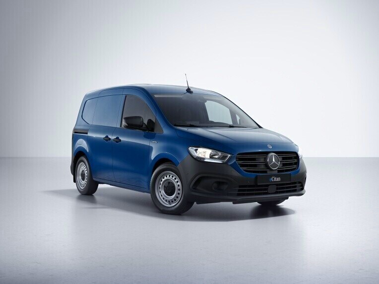 Le Mercedes-Benz eCitan fourgon avec la ligne d'équipement BASE.
