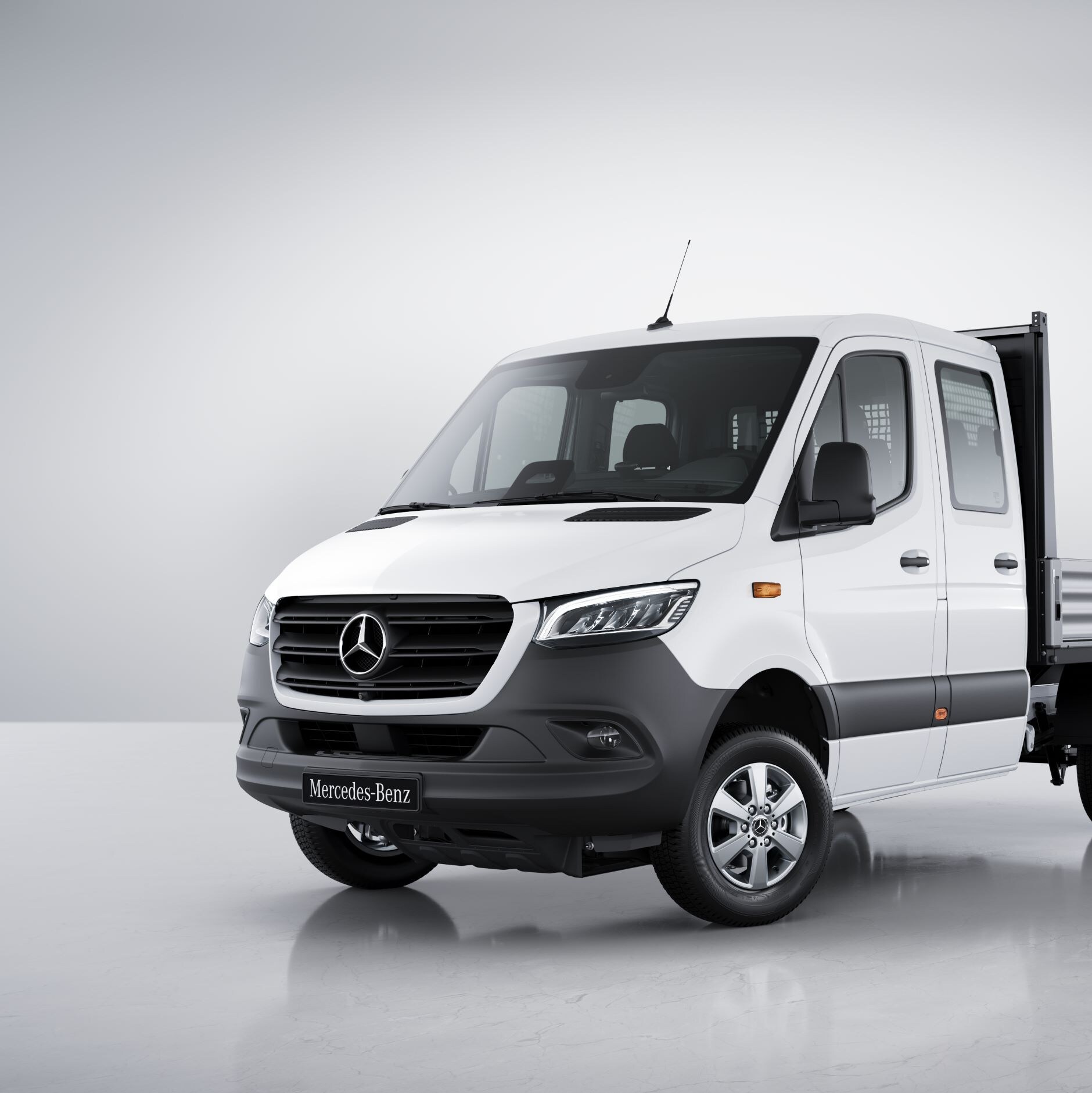 La Mercedes-Benz Sprinter à plateau