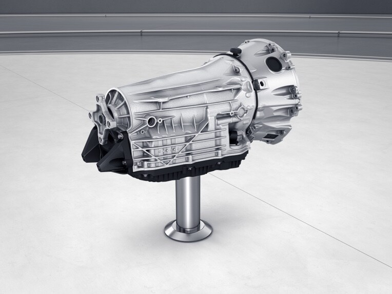 La boîte automatique 9G-TRONIC offre 9 rapports qui permettent de maintenir le régime moteur au plus faible niveau possible dans toutes les situations de conduite.