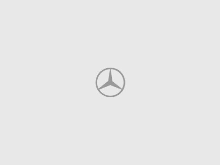 Le Sprinter BASE fourgon se distingue par sa rentabilité, sa fiabilité et sa grande capacité de chargement.