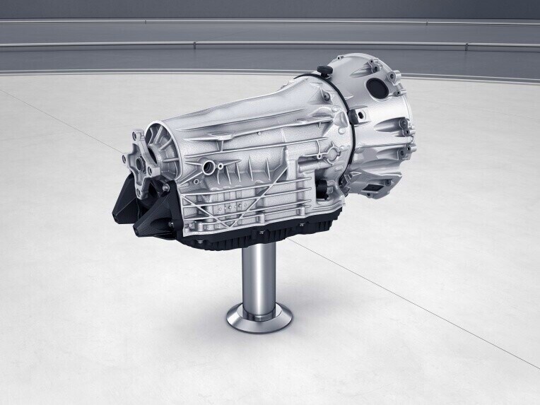 La boîte automatique 9G-TRONIC offre 9 rapports qui permettent de maintenir le régime moteur au plus faible niveau possible dans toutes les situations de conduite.
