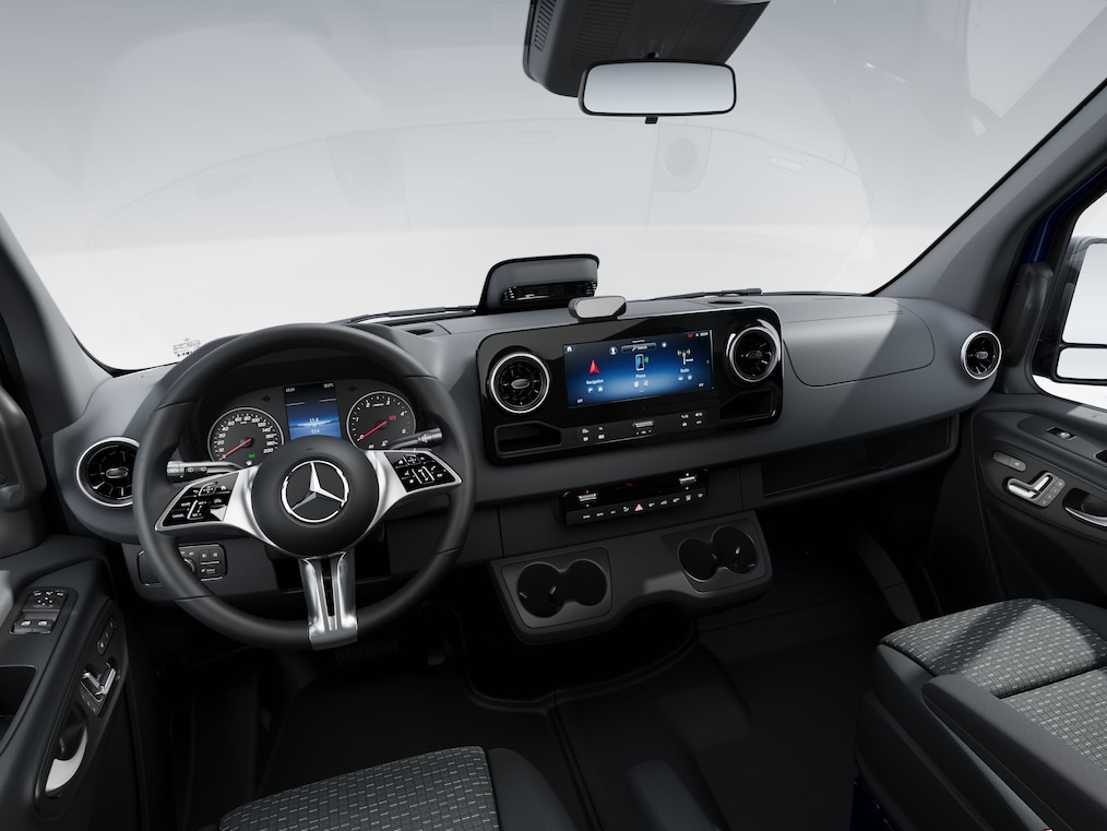 Le compartiment conducteur de la Mercedes-Benz Sprinter fourgon.